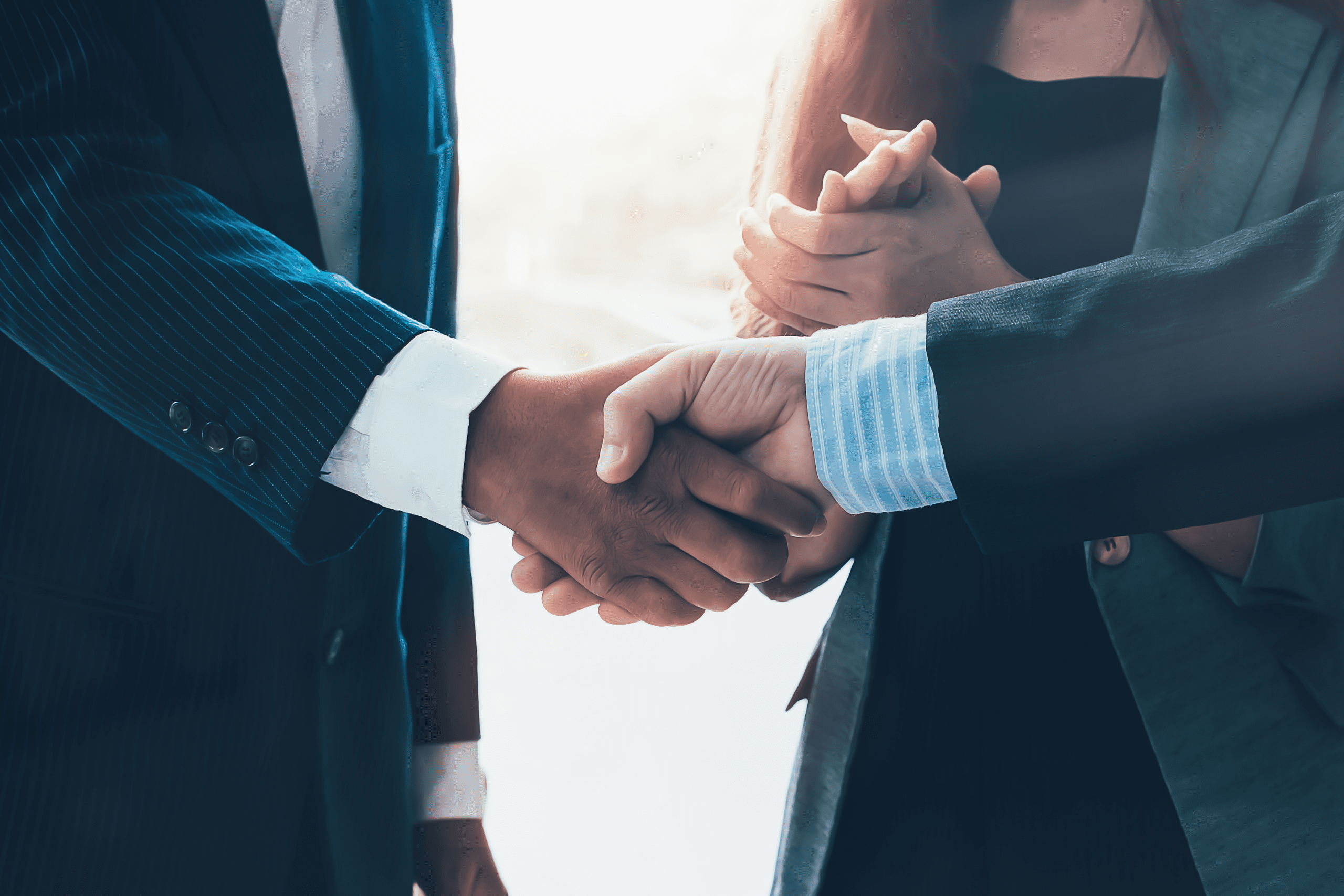 Video Clips 11 Meet the CTO_Handshake