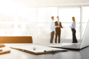 Minimizing Risk in Divestitures Navigating IT and Contract Complexities